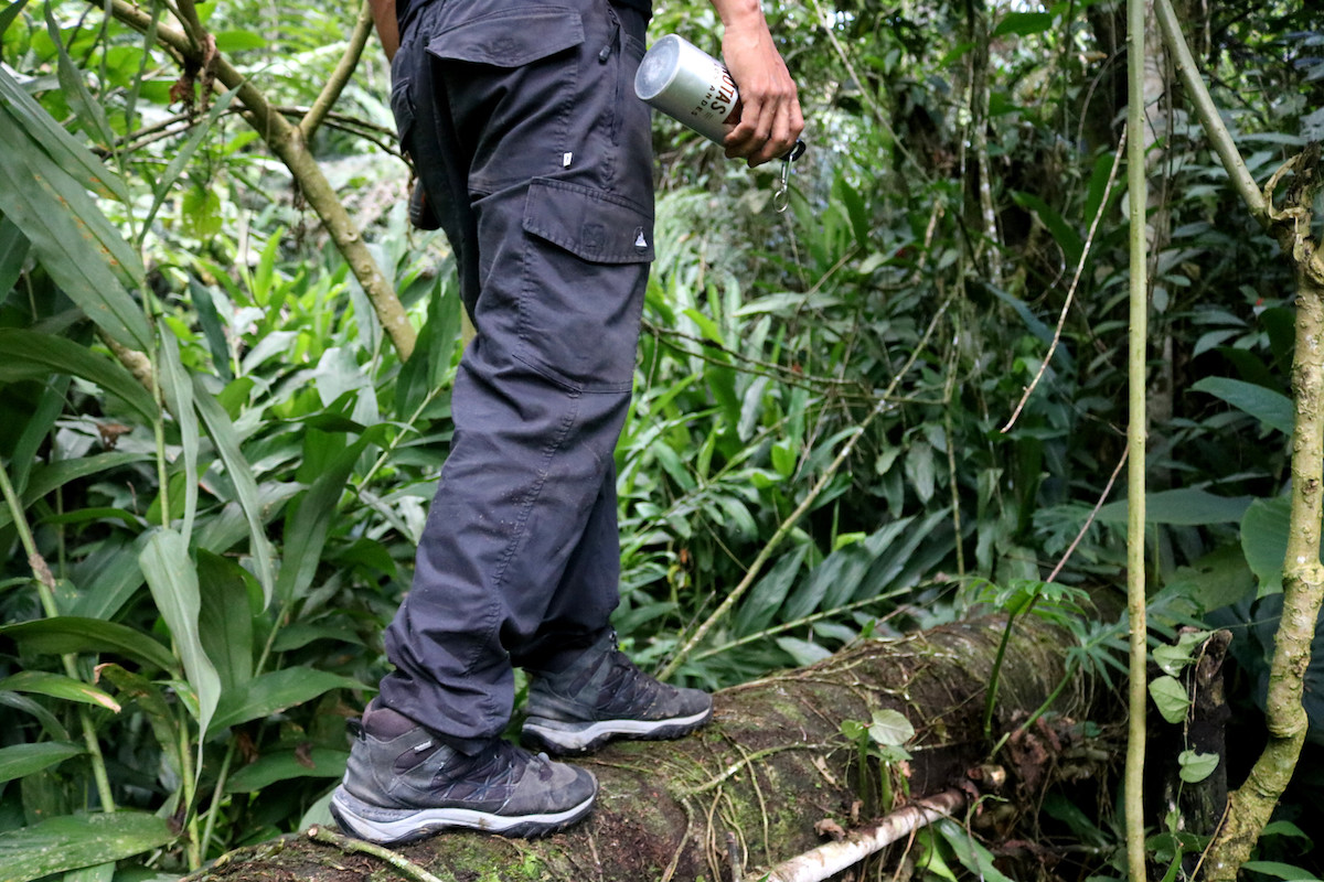 Pantalon de senderismo