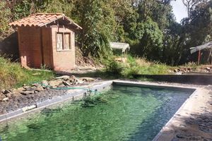 Camping con tres piscinas cerca a La Gruta