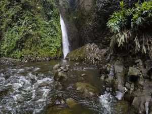 Cascada de Chorros de Don Lolo
